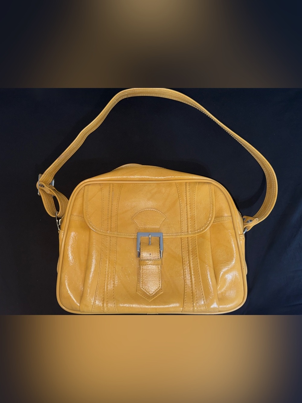 American Tourister 1970s vintage Yellow Shoulder Bag